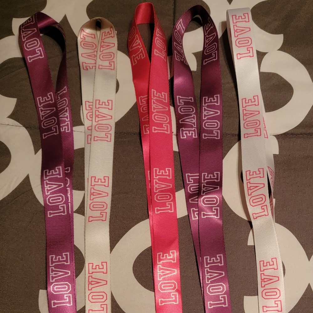 Brand new love lanyards